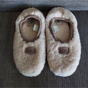UGG Women's Birche Ballet Slippers Size 6